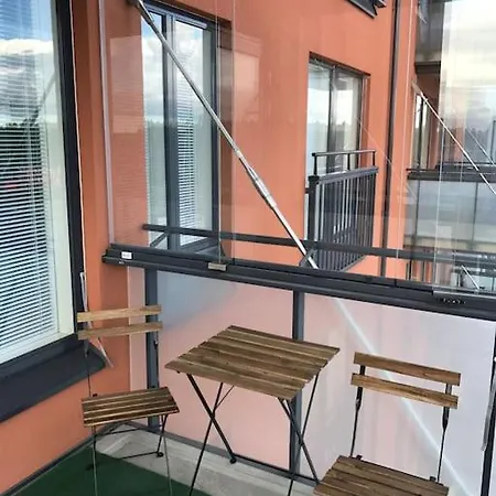 To Luxstudio Karneoli From Helsinki Airport 6 Min, To 27min, Free Parking In Kivistoe Apartment Vantaa