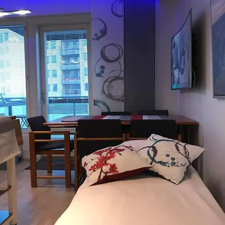 Apartment To Luxstudio Karneoli From Helsinki Airport 6 Min, To 27min, Free Parking In Kivistoe *