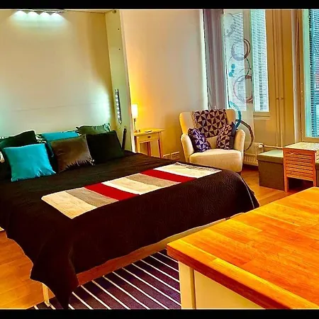 Apartman To Luxstudio Karneoli From Helsinki Airport 6 Min, To 27min, Free Parking In Kivistoe *