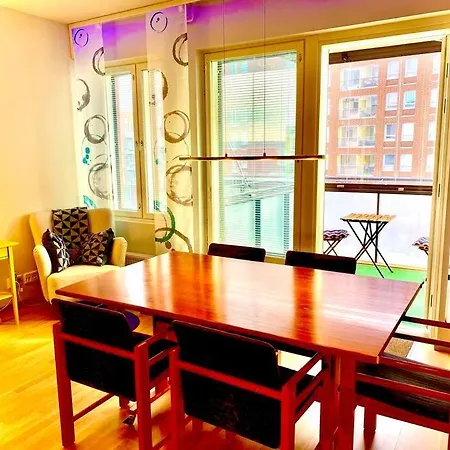 Apartman To Luxstudio Karneoli From Helsinki Airport 6 Min, To 27min, Free Parking In Kivistoe