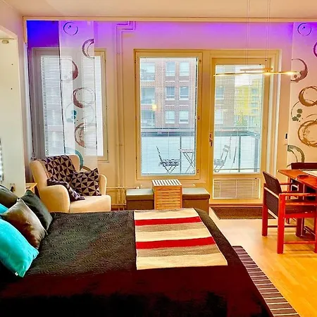 Apartman To Luxstudio Karneoli From Helsinki Airport 6 Min, To 27min, Free Parking In Kivistoe *