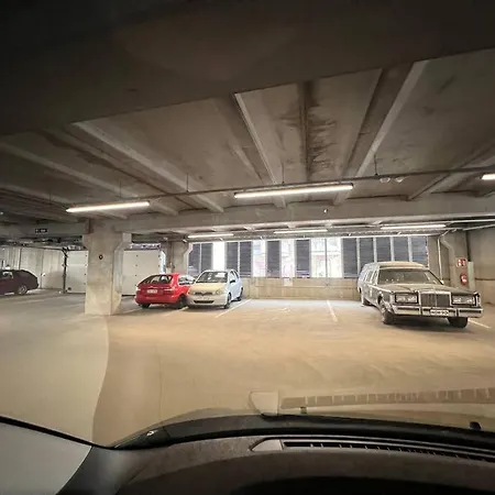 To Luxstudio Karneoli From Helsinki Airport 6 Min, To 27min, Free Parking In Kivistoe Vantaa