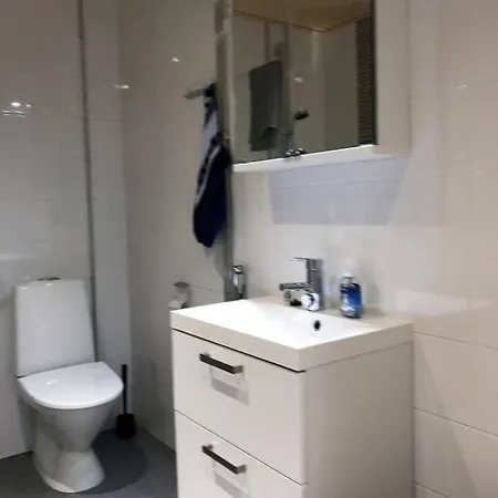 Appartamento To Luxstudio Karneoli From Helsinki Airport 6 Min, To 27min, Free Parking In Kivistoe *