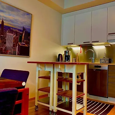 To Luxstudio Karneoli From Helsinki Airport 6 Min, To 27min, Free Parking In Kivistoe Appartamento *