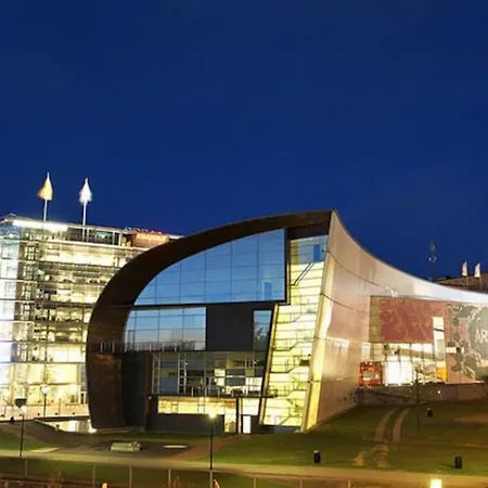 To Luxstudio Karneoli From Helsinki Airport 6 Min, To 27min, Free Parking In Kivistoe Vantaa