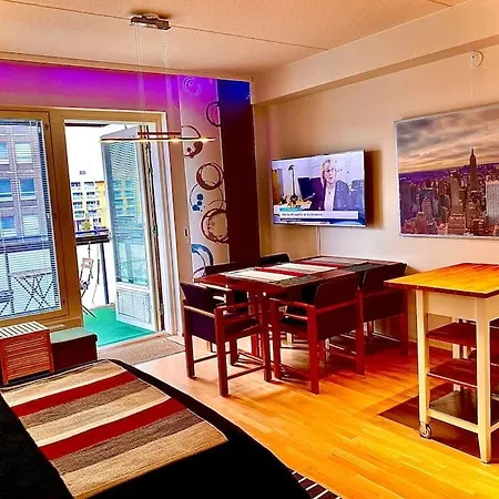 To Luxstudio Karneoli From Helsinki Airport 6 Min, To 27min, Free Parking In Kivistoe Apartman *